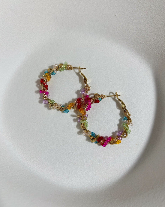 Boucle d'oreilles multicolores